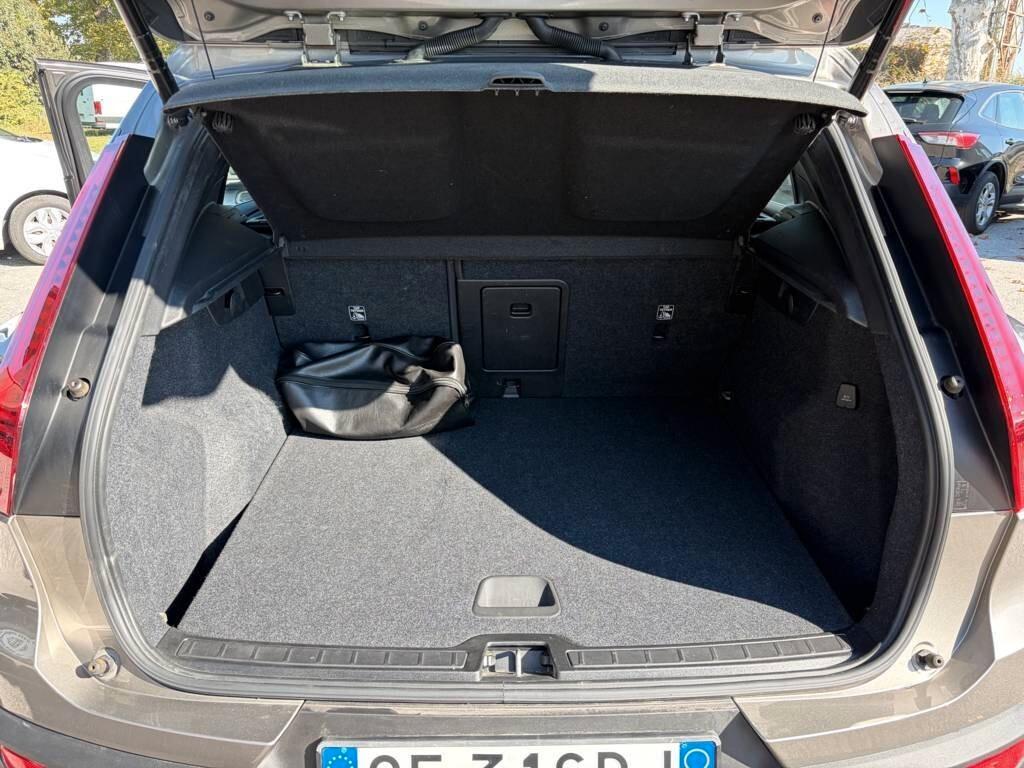 Volvo XC40 T4 Recharge Plug-in Hybrid Inscription