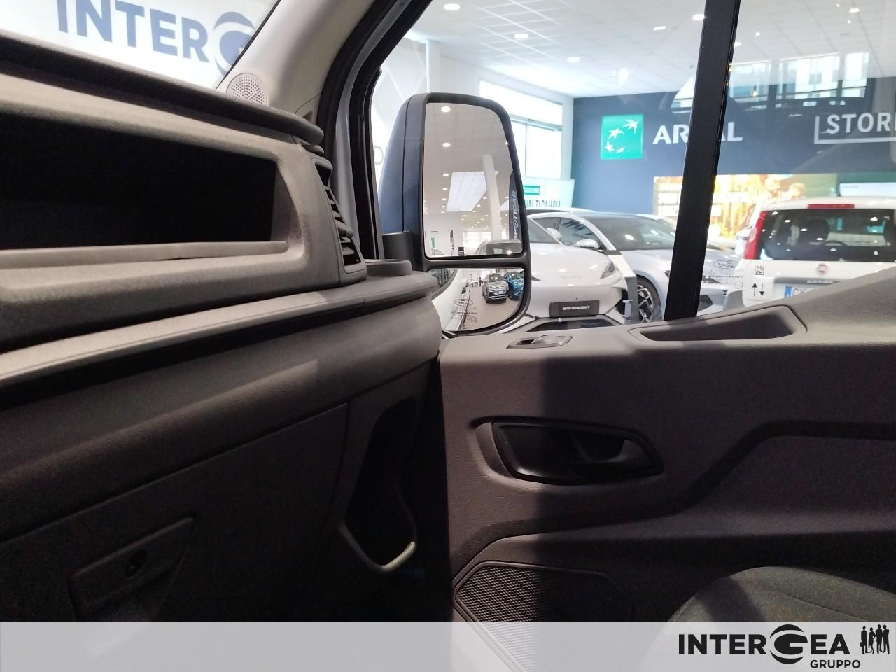 FORD Transit 330 2.0 tdci 130cv trend L2H