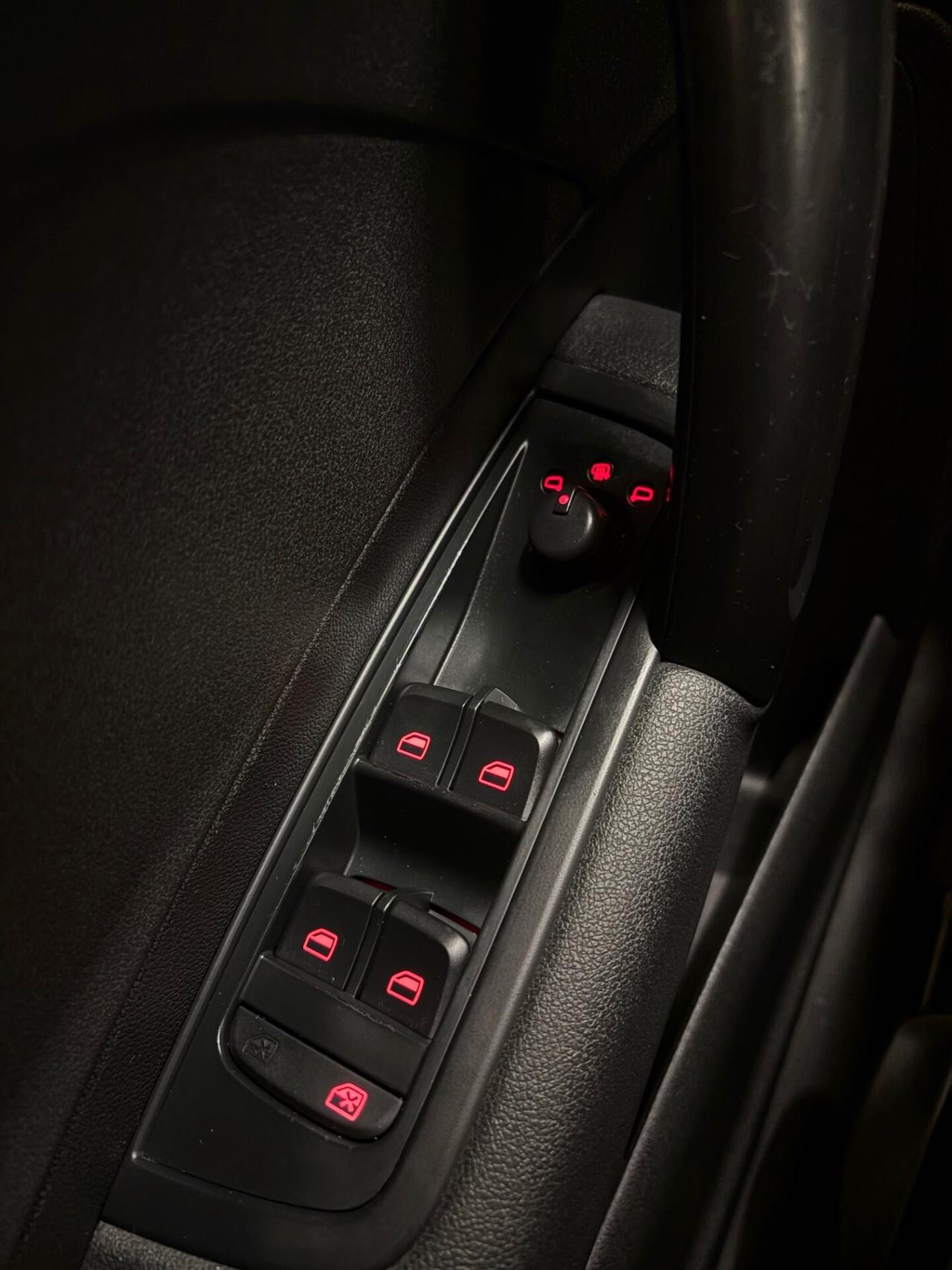 Audi A1 1.6 TDI S line edition plus