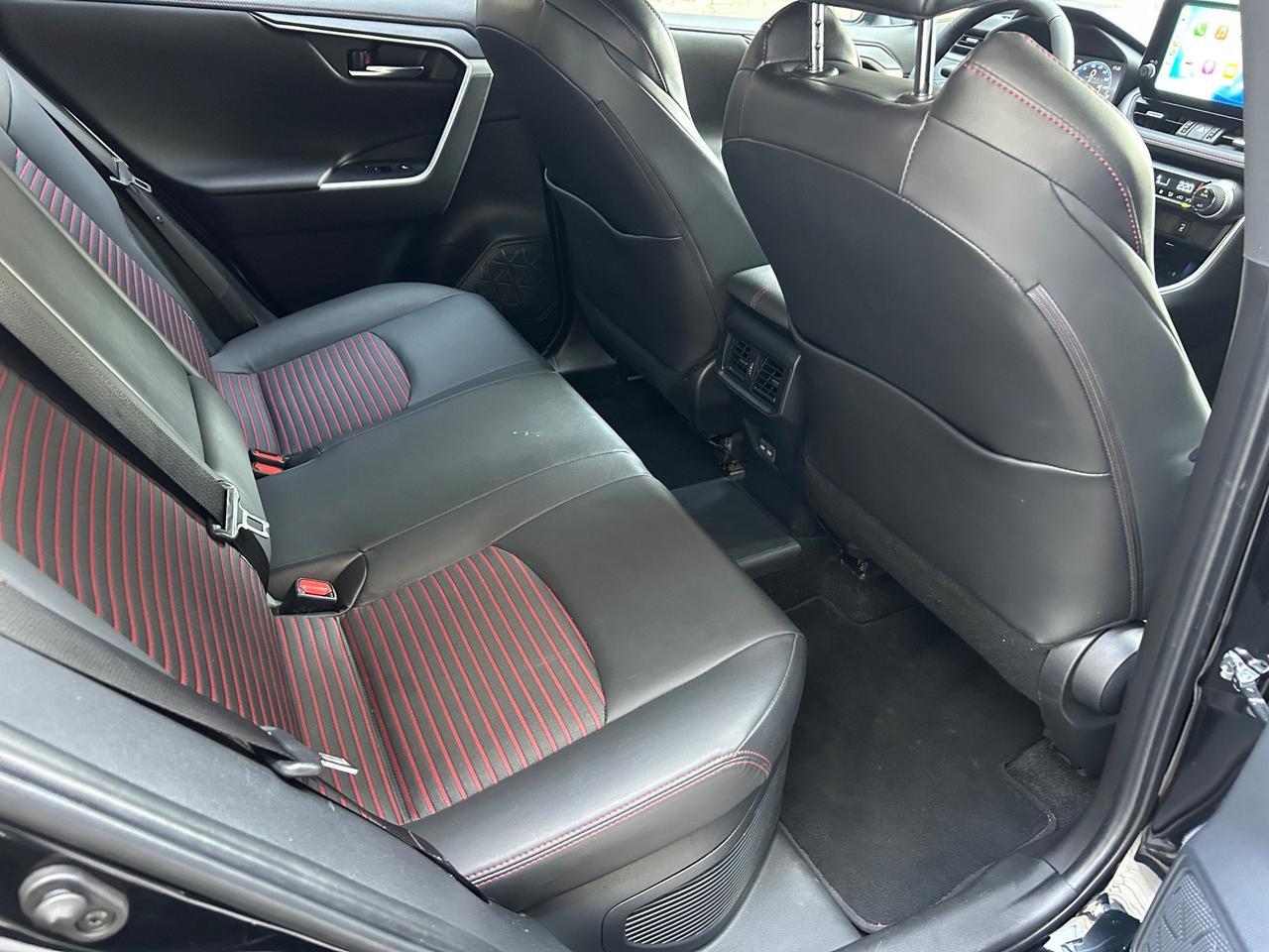 Suzuki Across 2.5 Plug-in Hybrid E-CVT 4WD Top