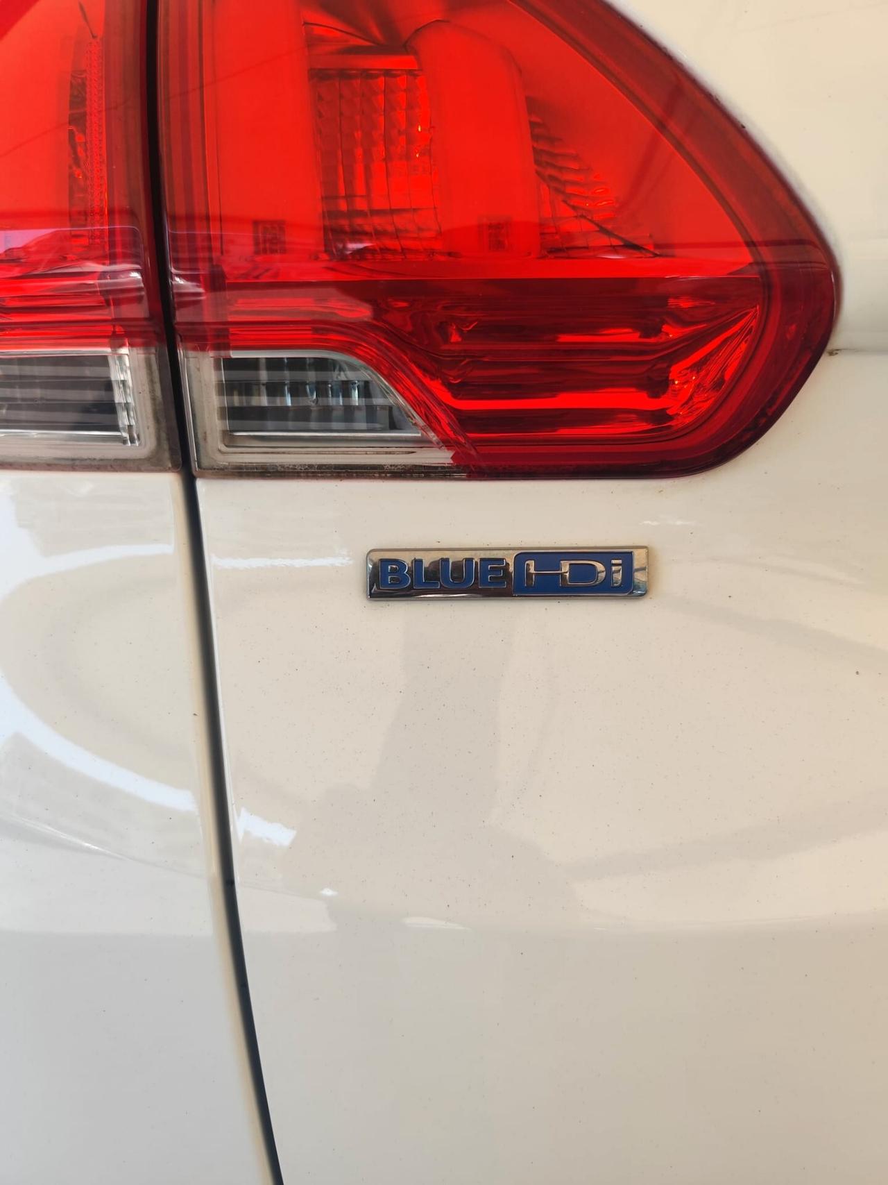 Peugeot 2008 1.6 BlueHDi 100 Active