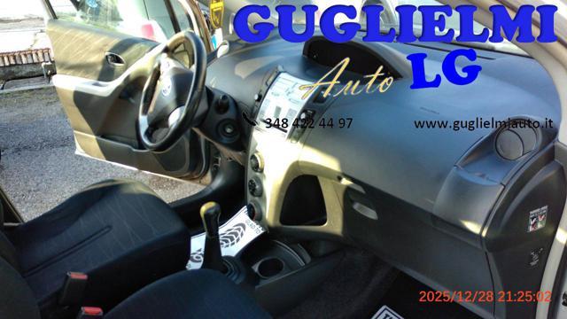 TOYOTA Yaris 1.3 5 porte Sol