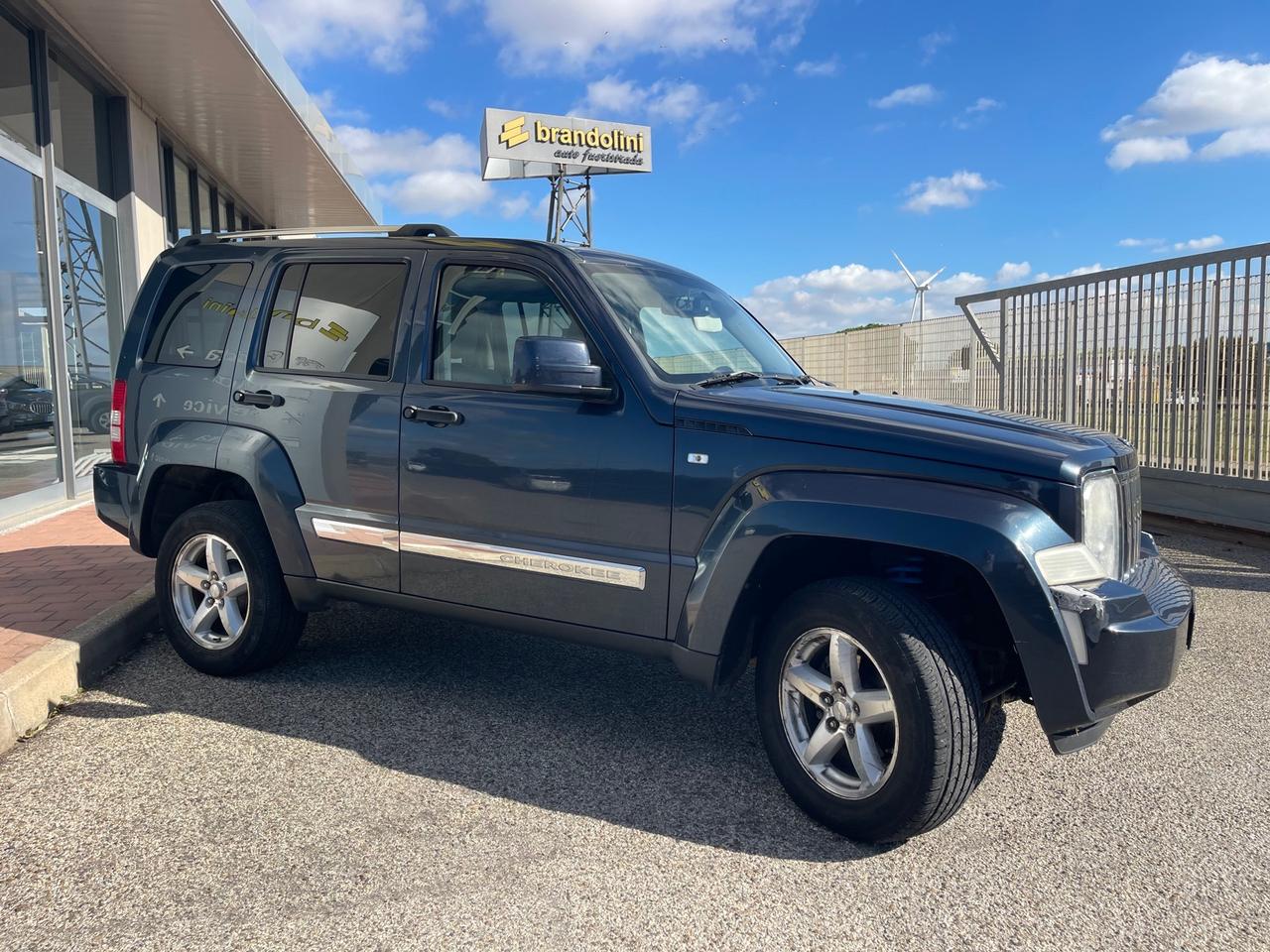 Jeep Cherokee 2.8 CRD Limited GANCIO TRAINO my09"