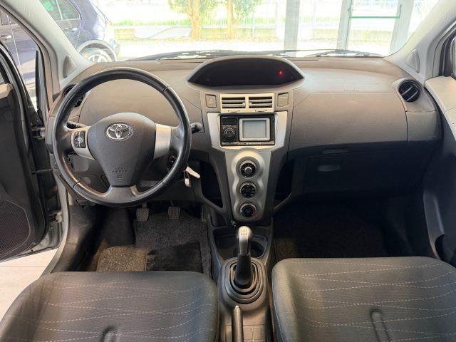 TOYOTA Yaris 1.3 5P. Navigatore