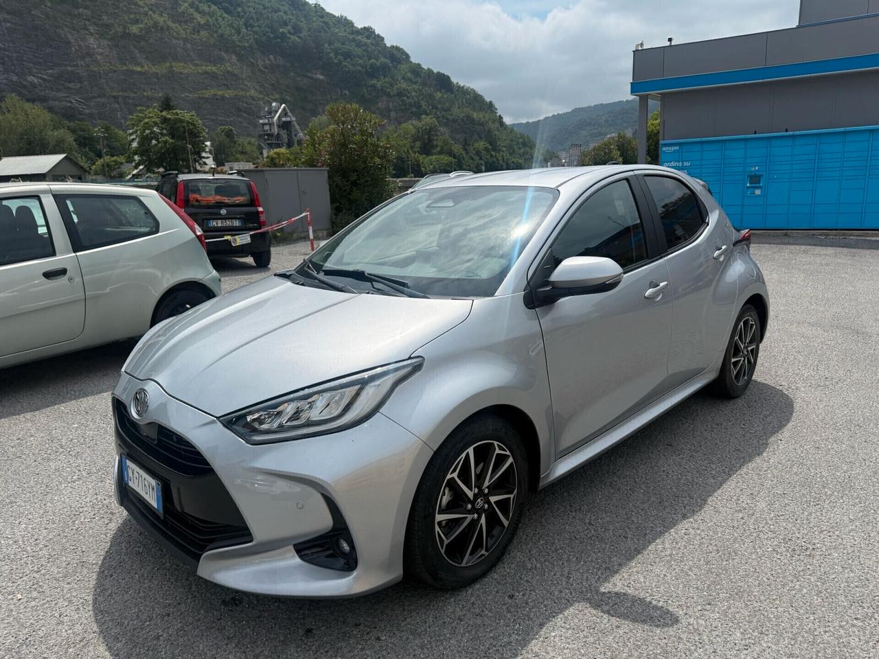 Toyota Yaris 1.5 Hybrid 5 porte Trend
