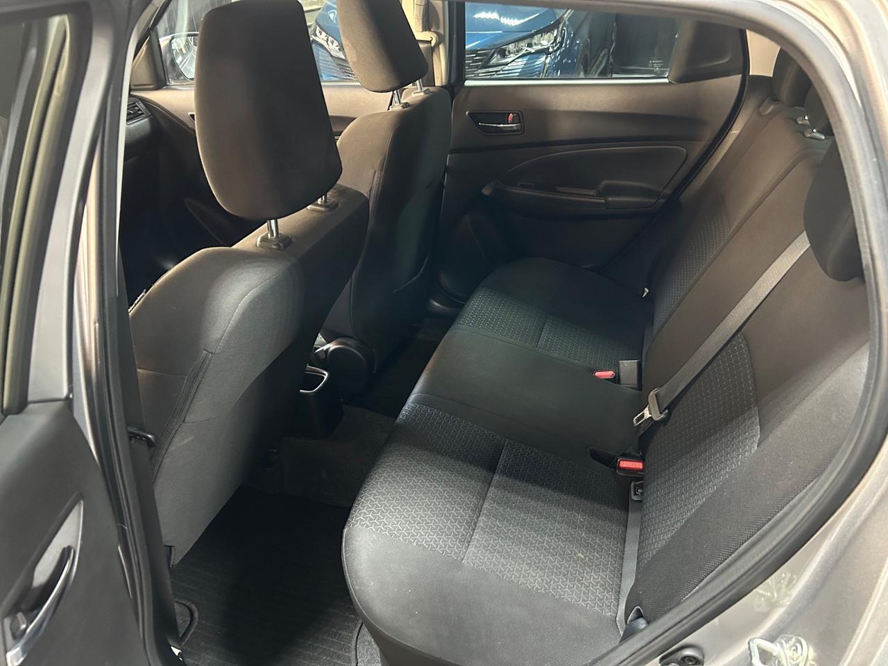 Suzuki Swift 1.2 Hybrid CVT Top