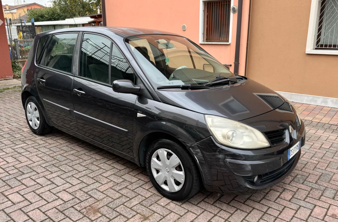 Renault Scenic 1.5 Diesel