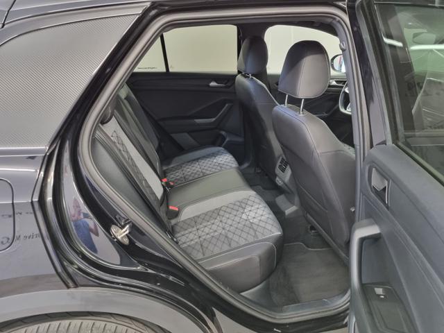VOLKSWAGEN T-Roc 1.5 TSI ACT DSG R-Line