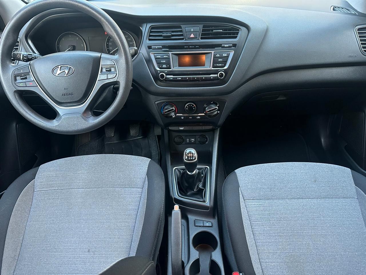 Hyundai i20 1.1 CRDi 12V 5 porte KM 84.000