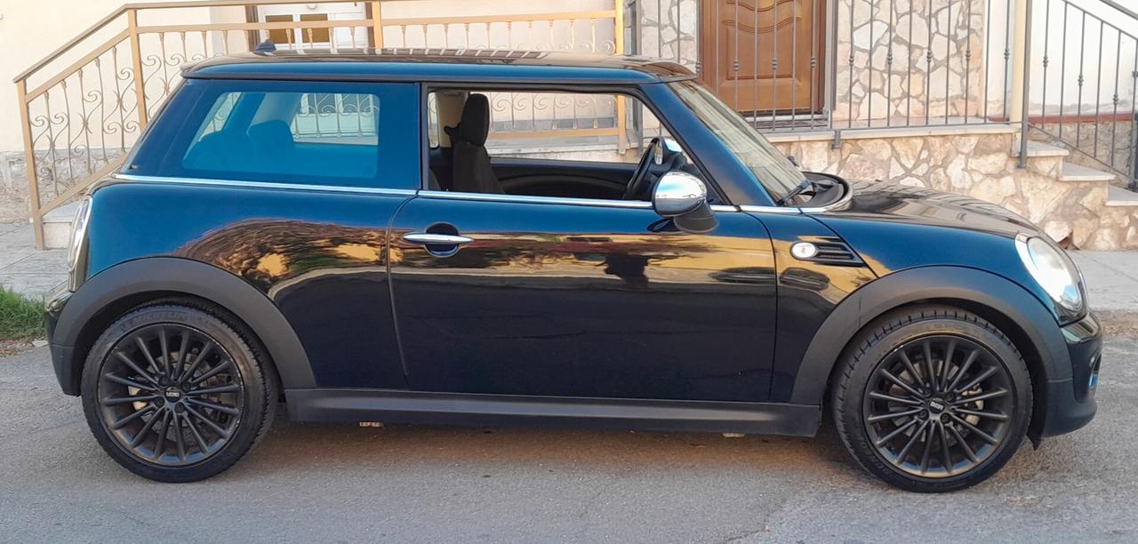 Mini 1.6 16V One D