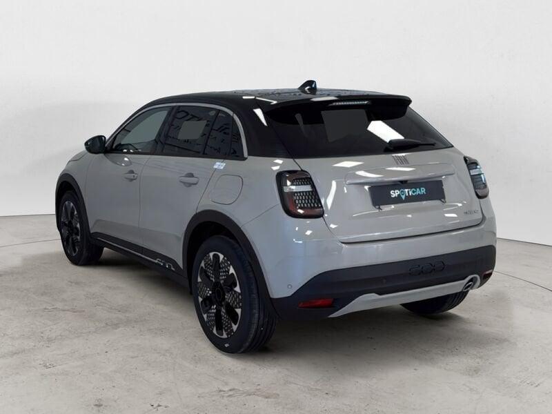 FIAT 600 600 Hybrid 110 CV DCT MHEV La Prima II