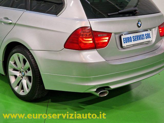 BMW 320 d cat xDrive Touring Attiva