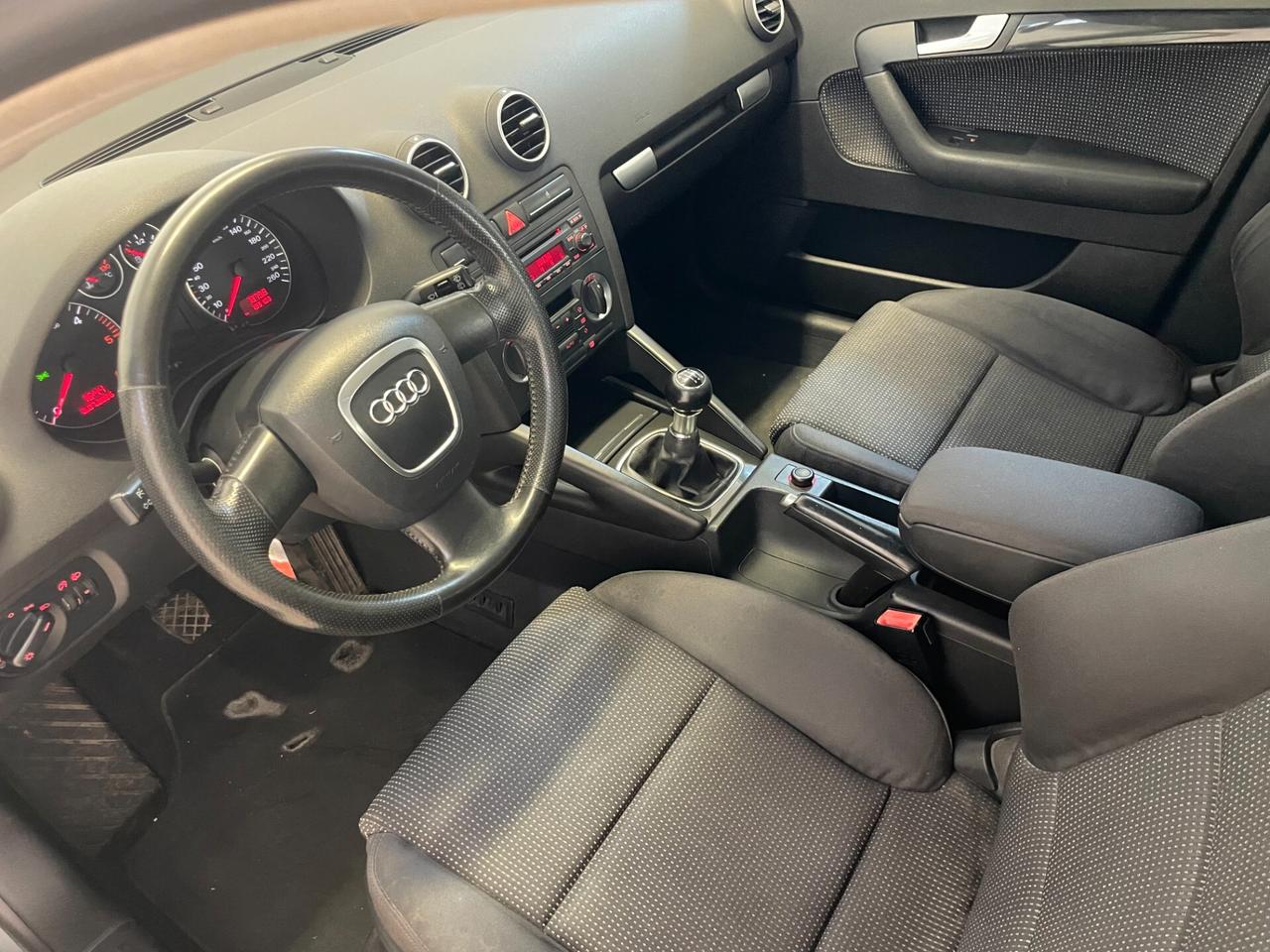 Audi A3 SPB 2.0 140 CV TDI Ambition FULL TAGLIANDATA NEOPATENTATI
