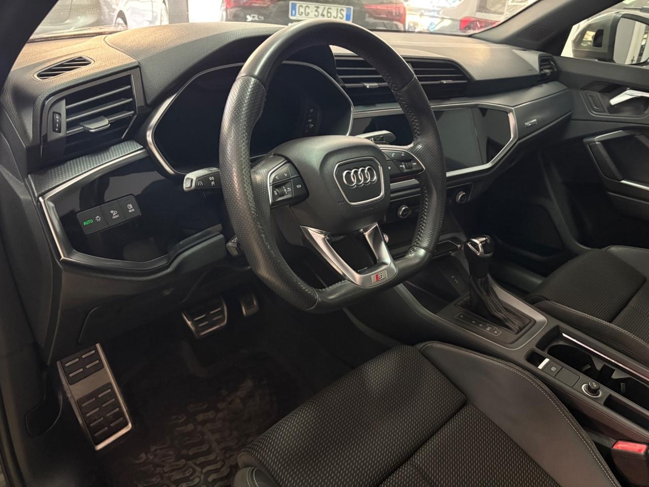 Audi Q3 35 TDI S tronic S line edition