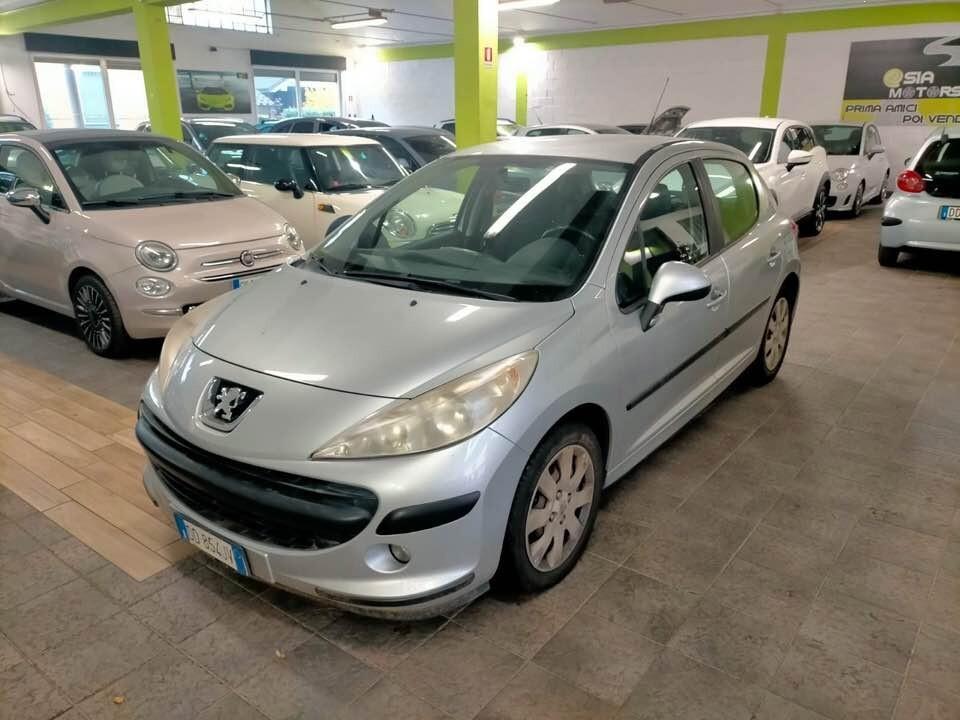 Peugeot 207 1.6 HDI 90 CV