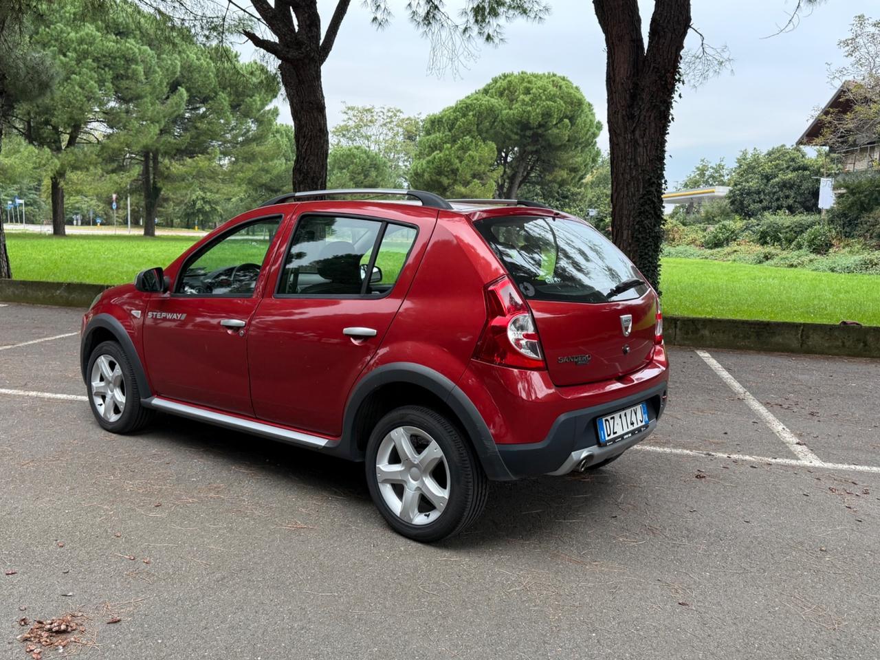 Dacia Sandero Stepway 1.6 8V 90CV