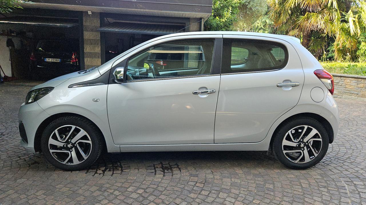 Peugeot 108 VTi Allure - 1.2 Benzina - 82 CV - Euro 5 - NEOPATENTATI