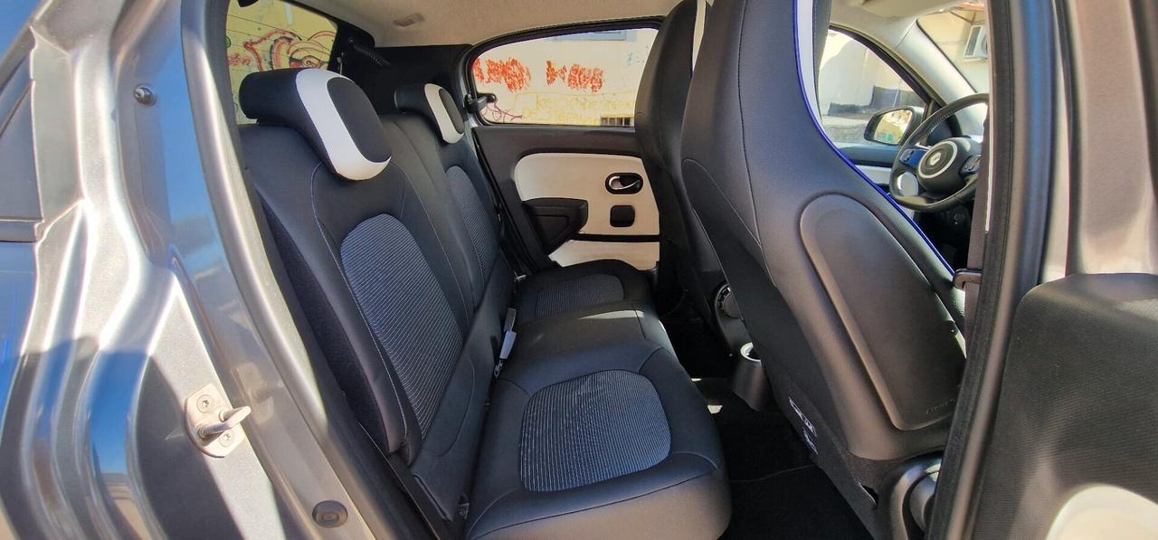 Renault Twingo 0.9 TCe 90 CV EDC COSMIC Unico Proprietario