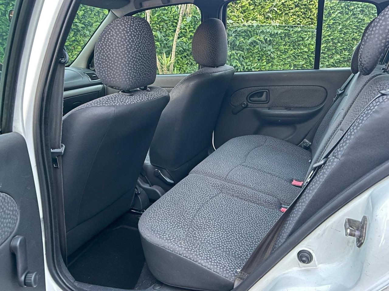 Renault Clio 1.2 5 porte GPL 180.000KM