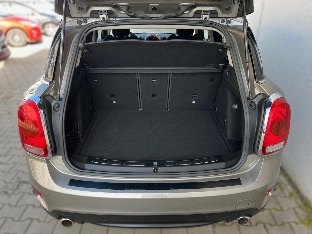 Mini Cooper SD Countryman 2.0 Business Automatica