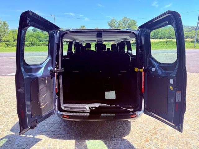 FORD Transit Custom PASSO LUNGO - 9 POSTI - KM 75.000 - PIU' IVA