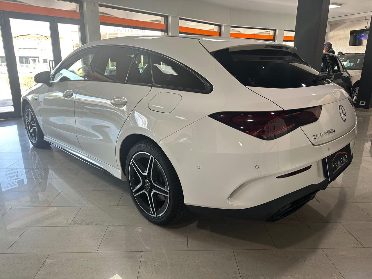 Mercedes-Benz CLA 250 250 E Premium PHEV #6691