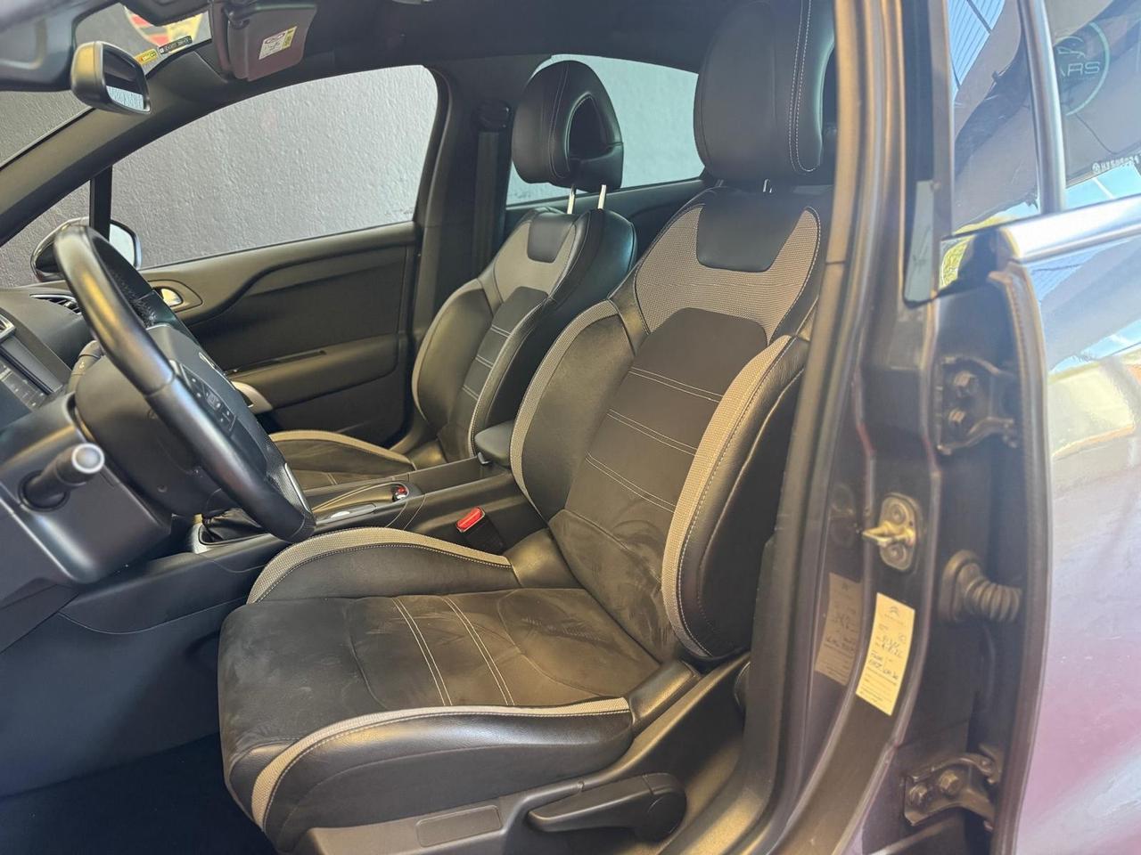Ds DS4 DS 4 Crossback BlueHDi 180 S&S EAT6 So Chic