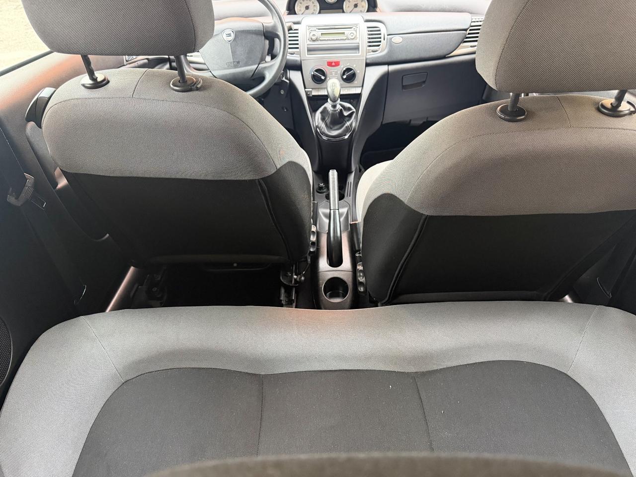 Lancia Ypsilon 1.2 Argento