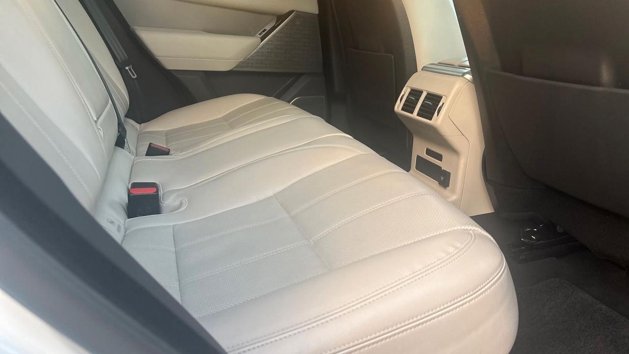 Land Rover Range Velar 2.0D I4 240 CV SE