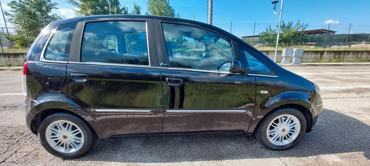 MUSA 1,3 MULTIJET 95 CV TURBODIESEL SENSORI LEGA CRUISE CONTROL IMPECCABILE