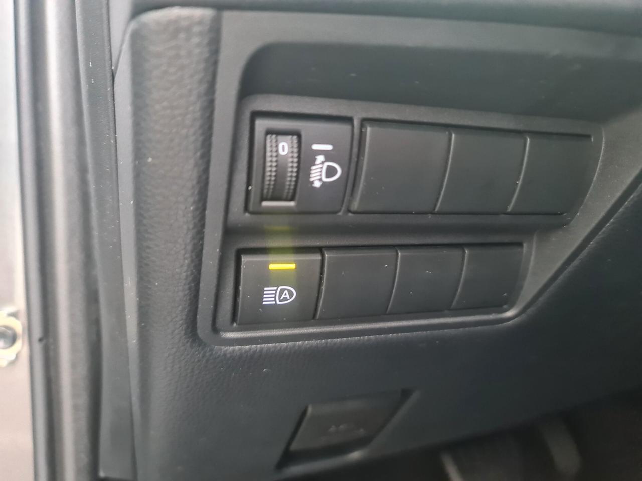 Toyota Yaris 1.5 Hybrid 5p - km reali