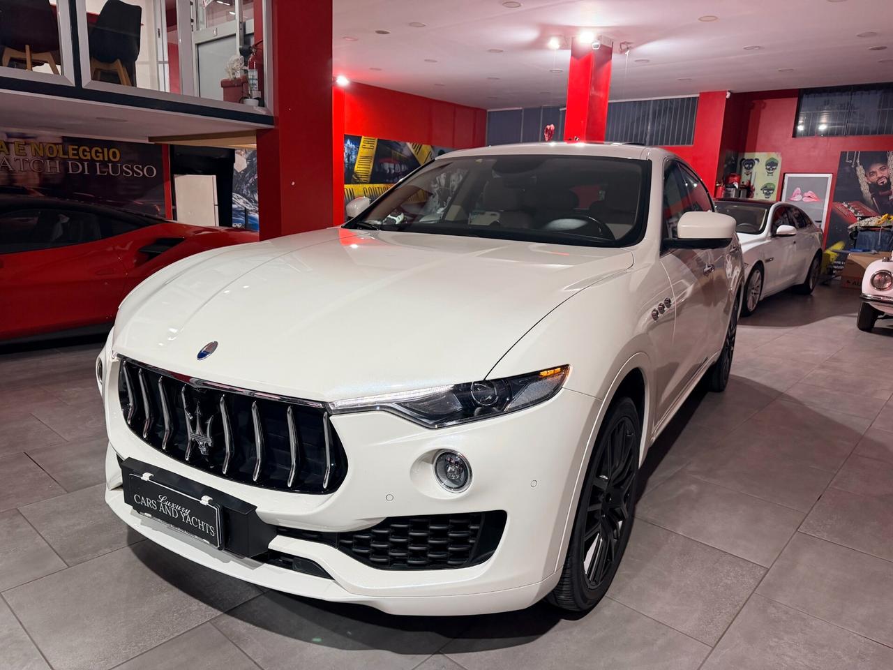 Maserati Levante V6 Diesel 275 CV AWD-PANO-FULL