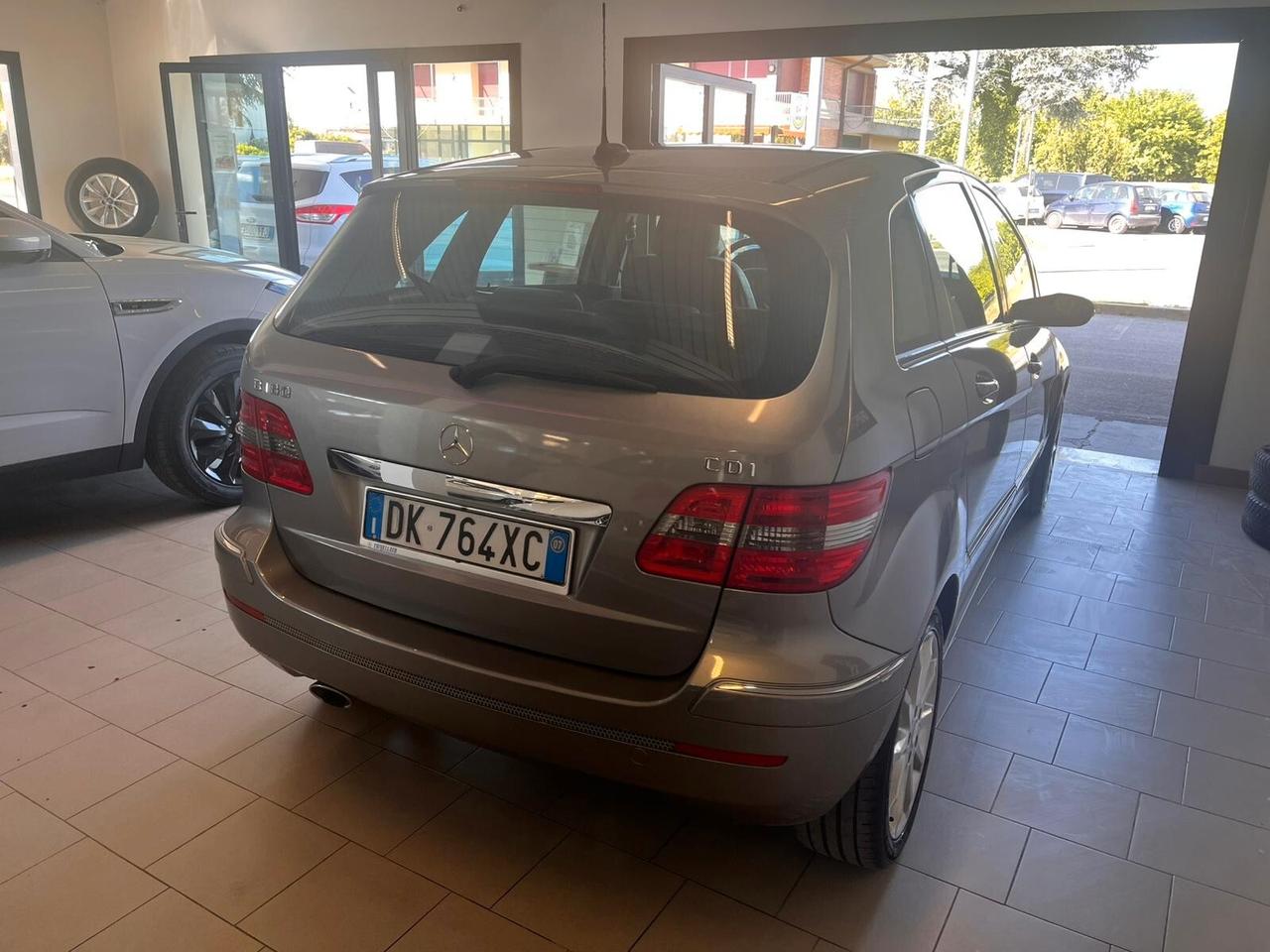 Mercedes-benz B 180 CDI