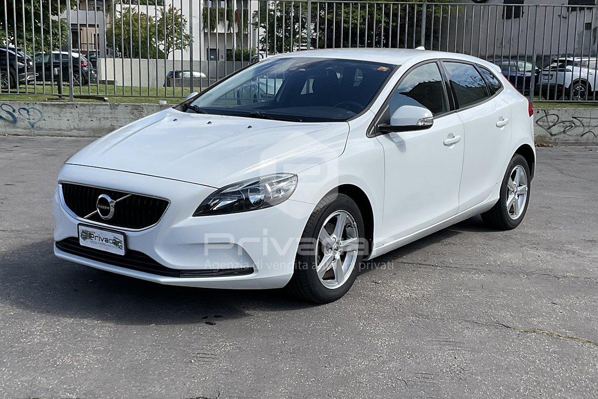 VOLVO V40 D2 Business