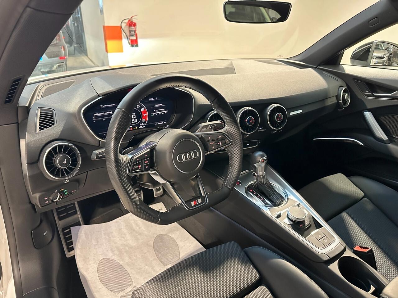 Audi TT Coupé 40 TFSI S tronic