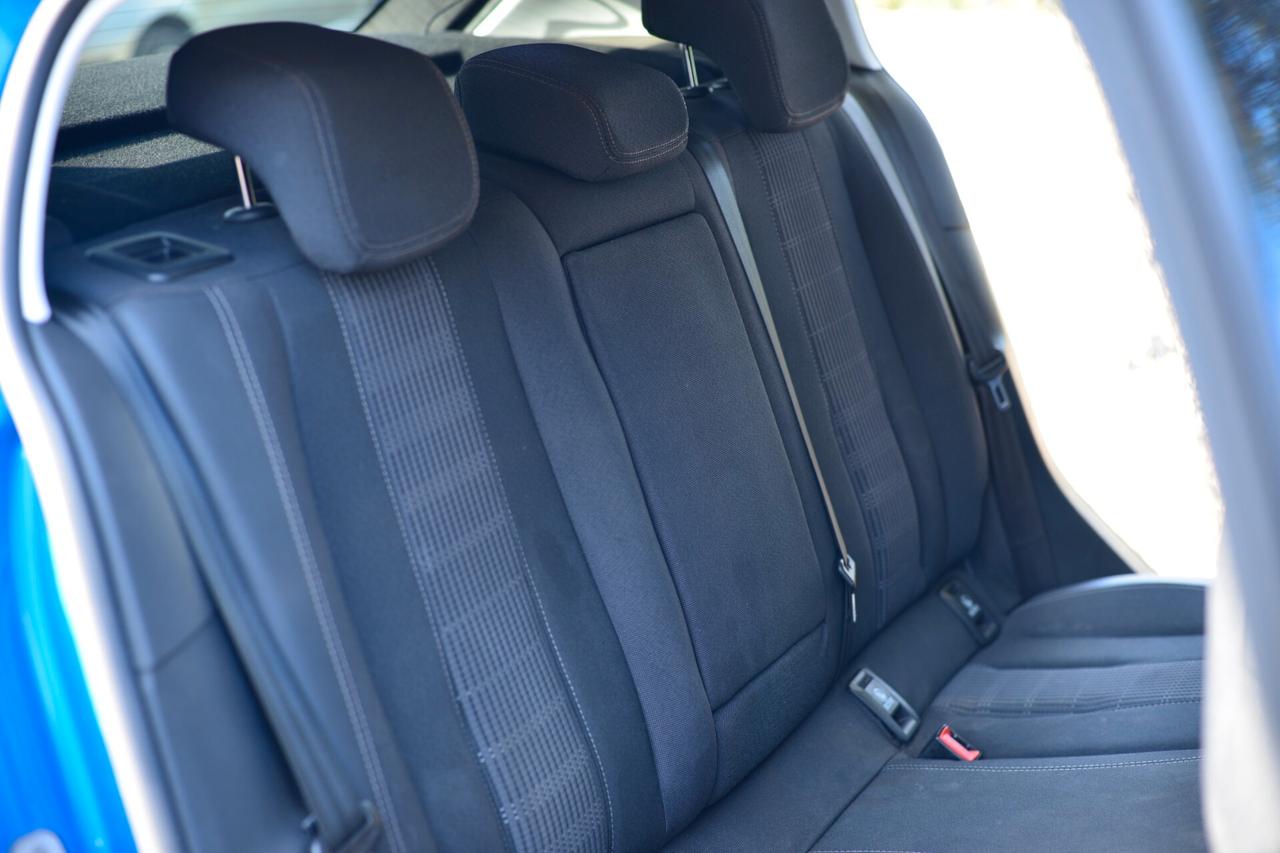 Peugeot 308 BlueHDi 130 S&S EAT8 Allure Pack