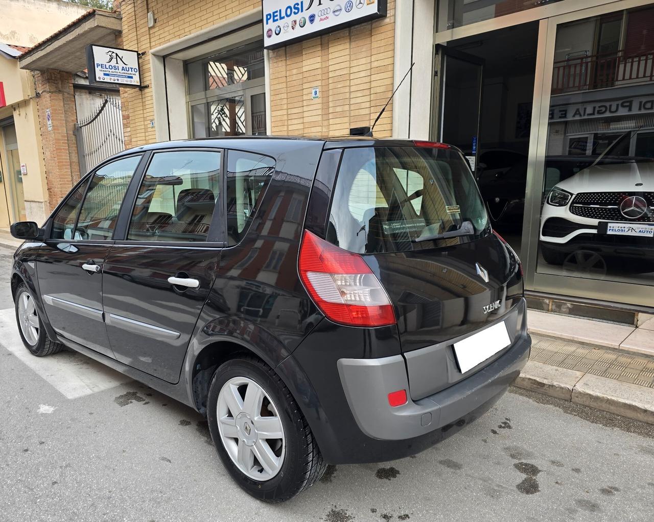 Renault Scenic 1.9 dCi 130 cv