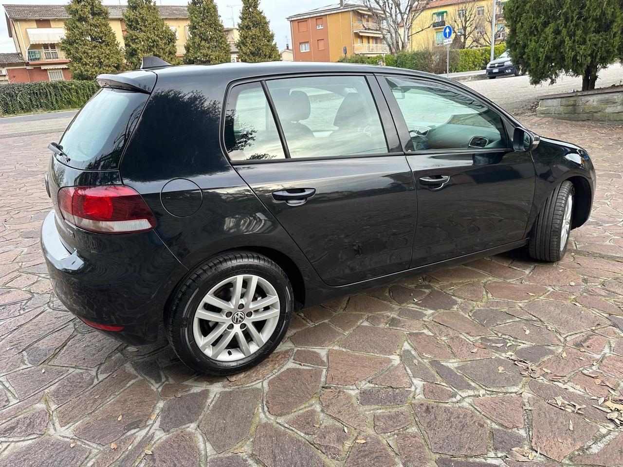 Volkswagen Golf 1.6 TDI DPF 5p. Highline