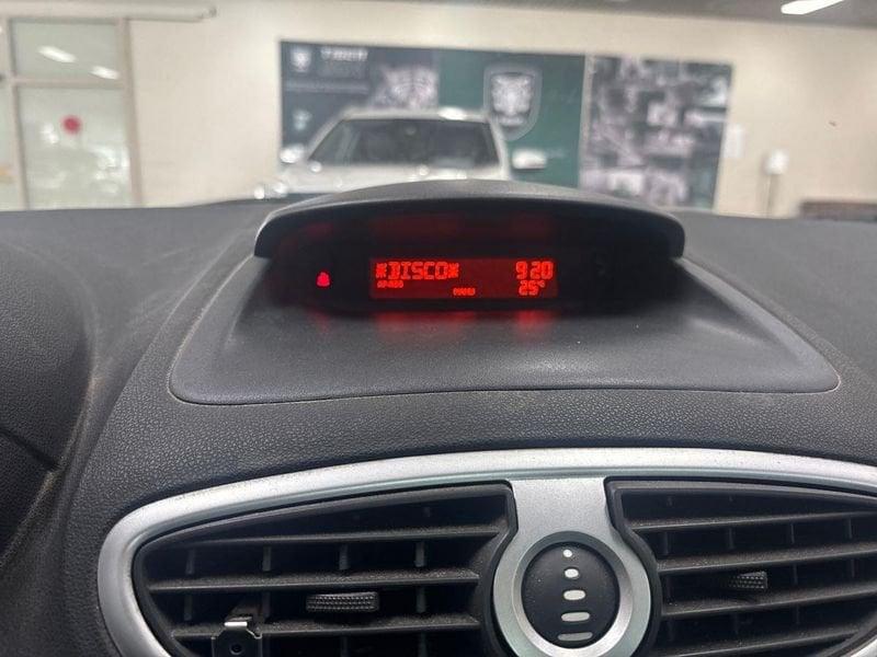 Renault Clio III 5p 1.2 16v Rip Curl
