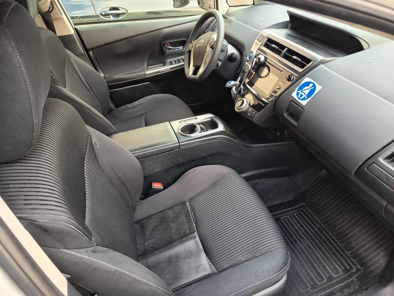Toyota Prius Prius+ 1.8