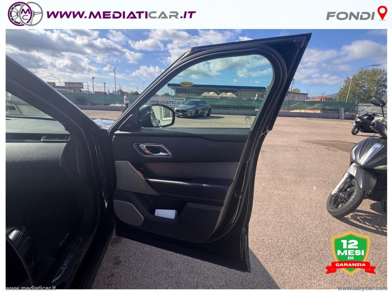 LAND ROVER RR Velar 2.0D 240 R-Dynamic HSE