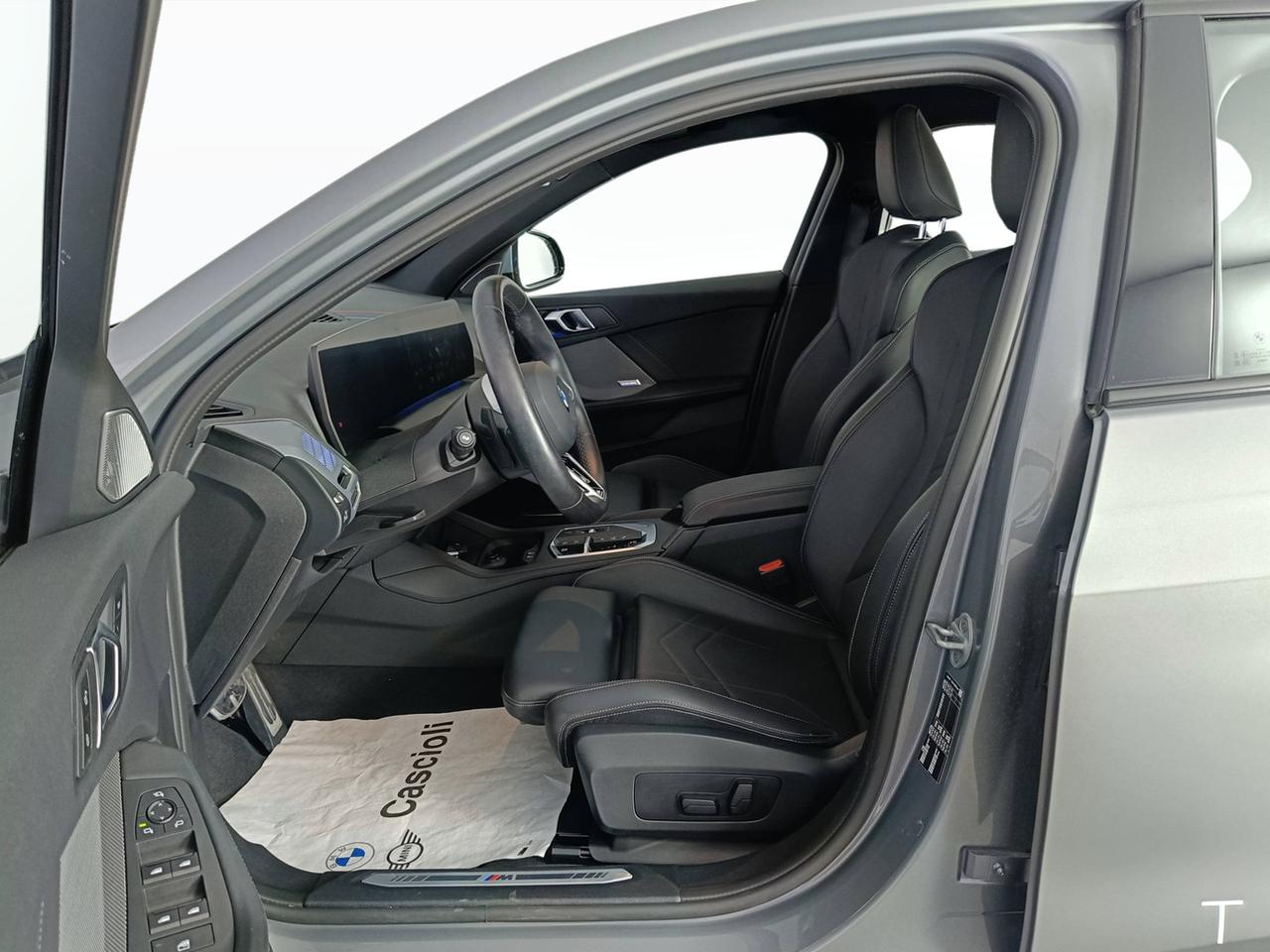 BMW Serie 1 F70 - 120 48V MSport auto