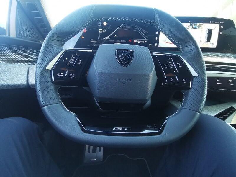 Peugeot 5008 Hybrid 145 e-DCS6 GT