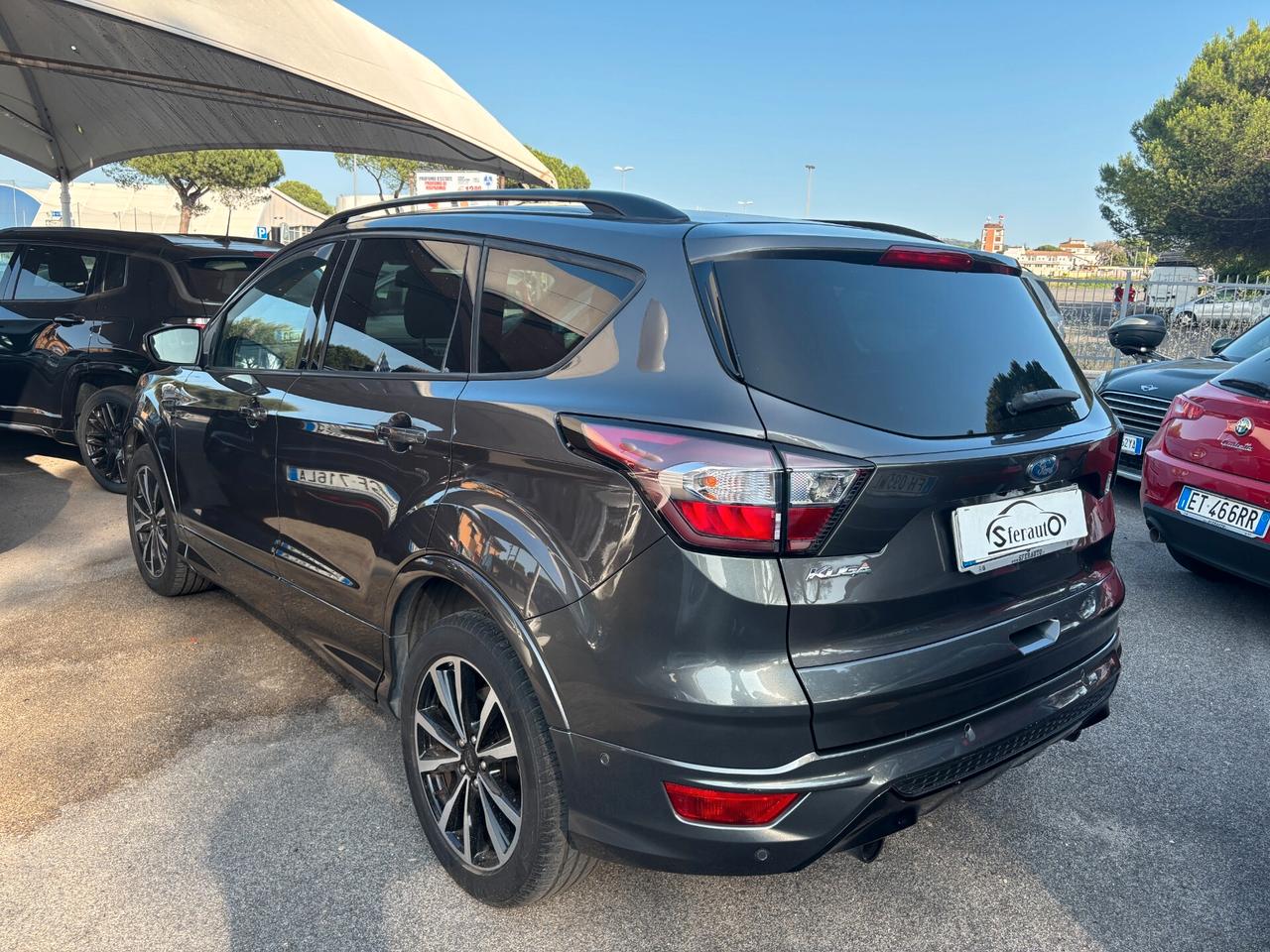 Ford Kuga 1.5 TDCI 120 CV S&S 2WD ST-Line