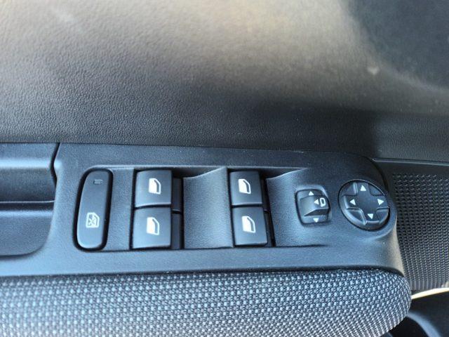 CITROEN C3 Aircross 1500 BLUEHDI FEEL 110CV CARPLAY VETRI SCURI ITALIA