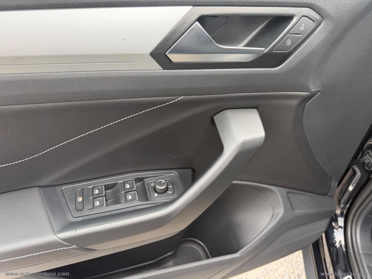 VOLKSWAGEN T-Roc 1.0 TSI Style