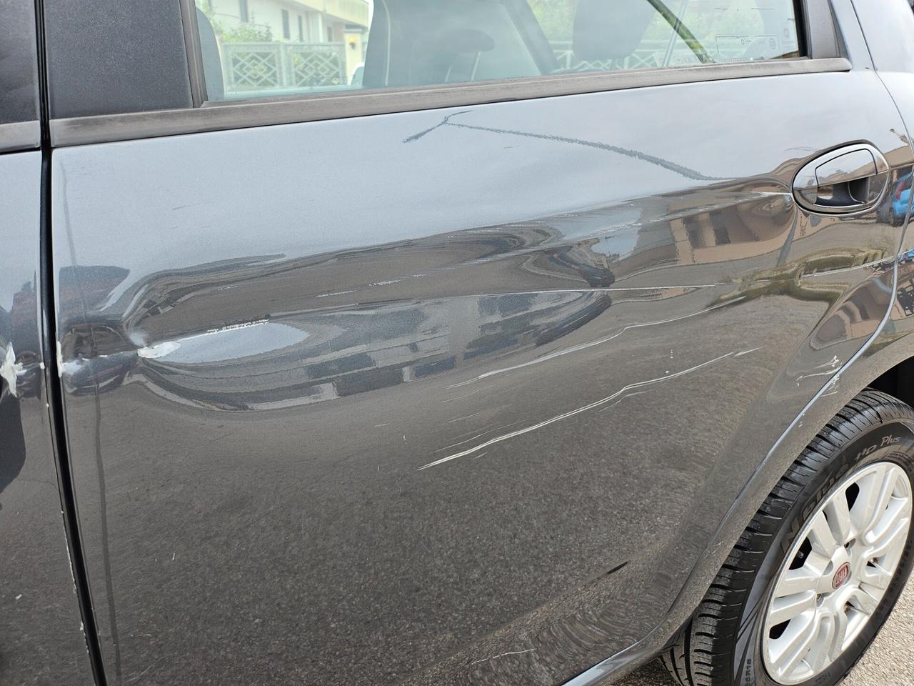 Fiat Nuova Punto 5pt. 1.4 Benzina/Metano 77cv (57kw)