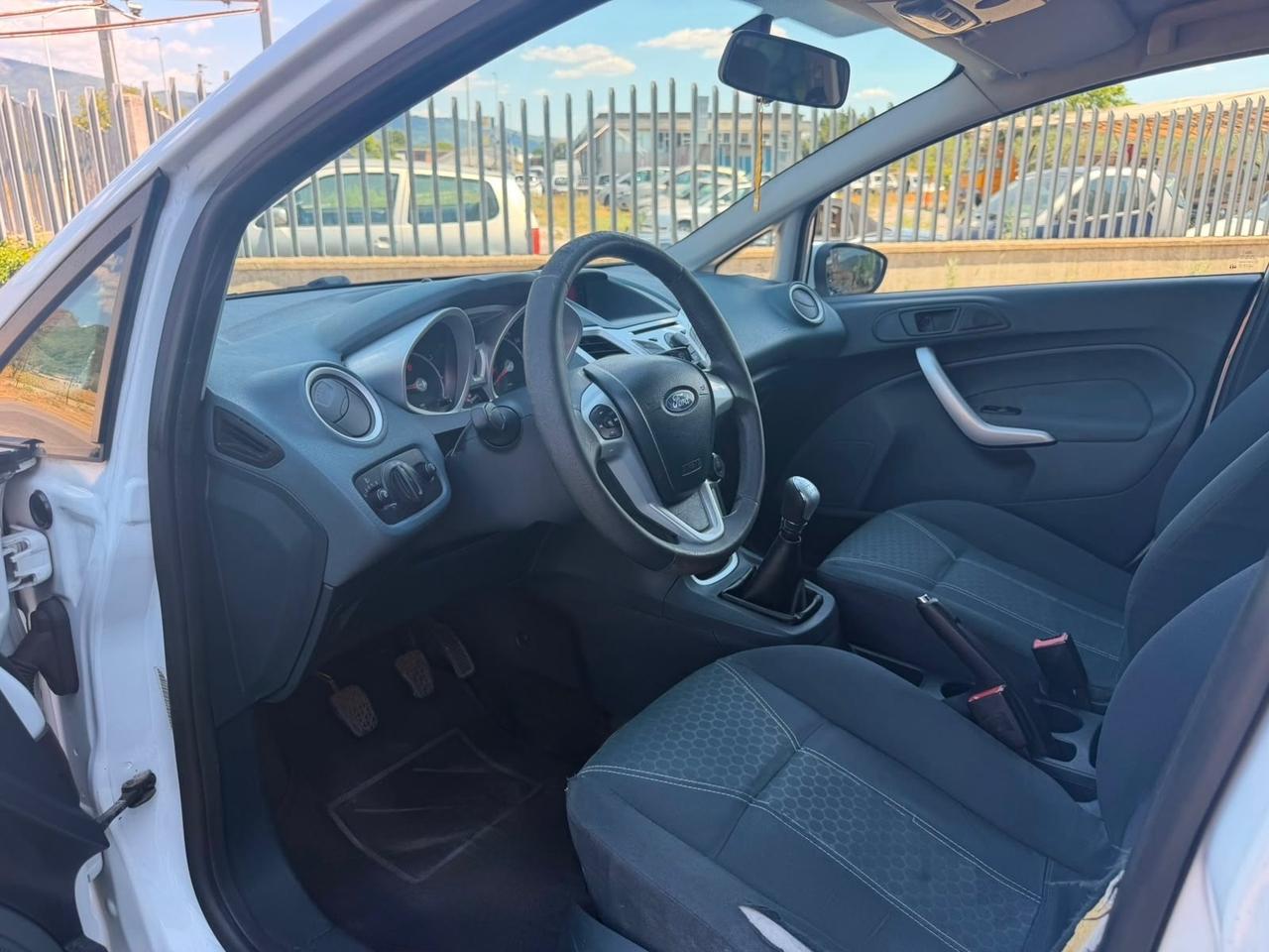 Ford Fiesta 1.2 82 CV 5 porte Titanium