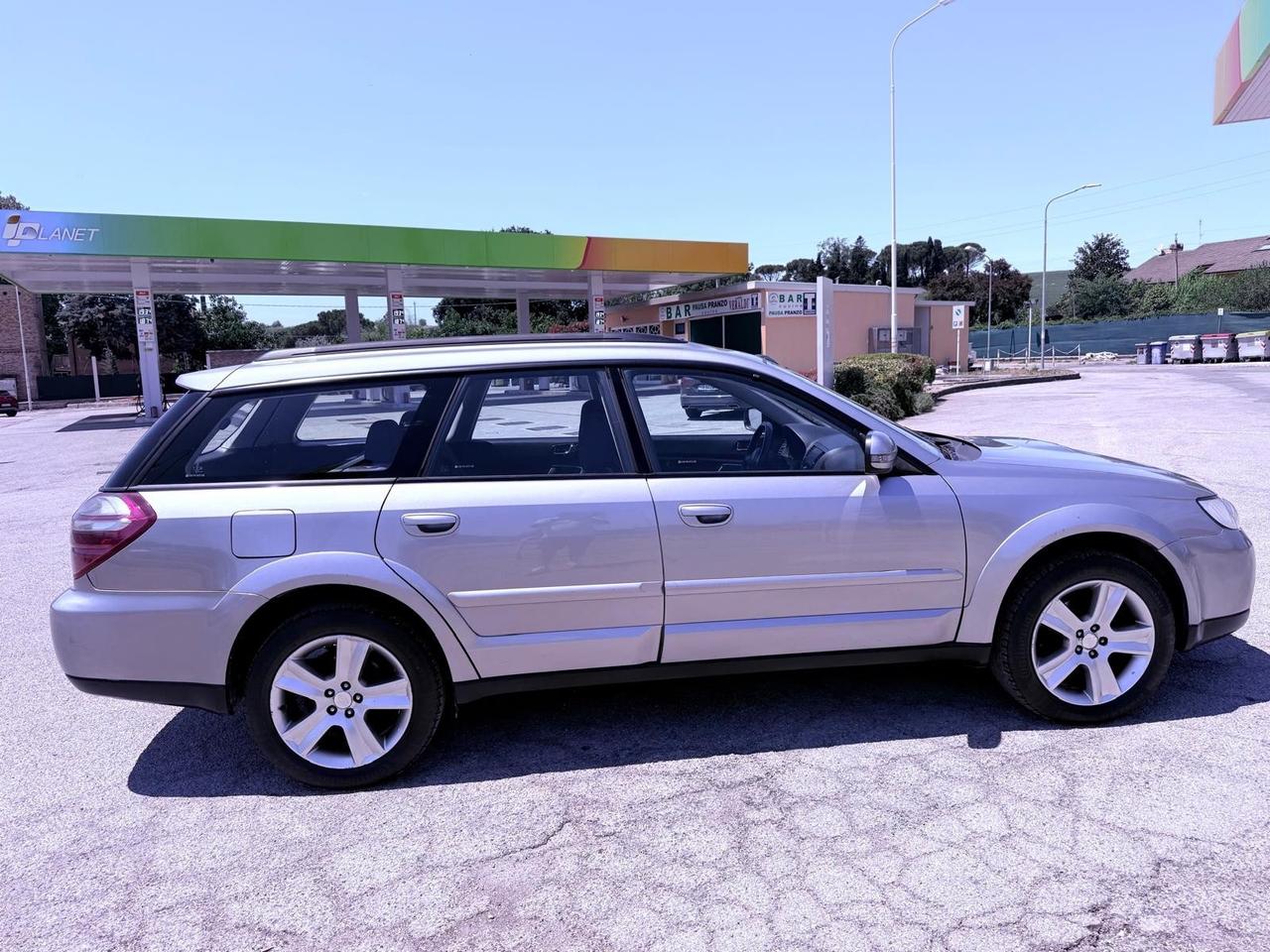 Subaru OUTBACK 2.0D 16V CM 4x4 Diesel