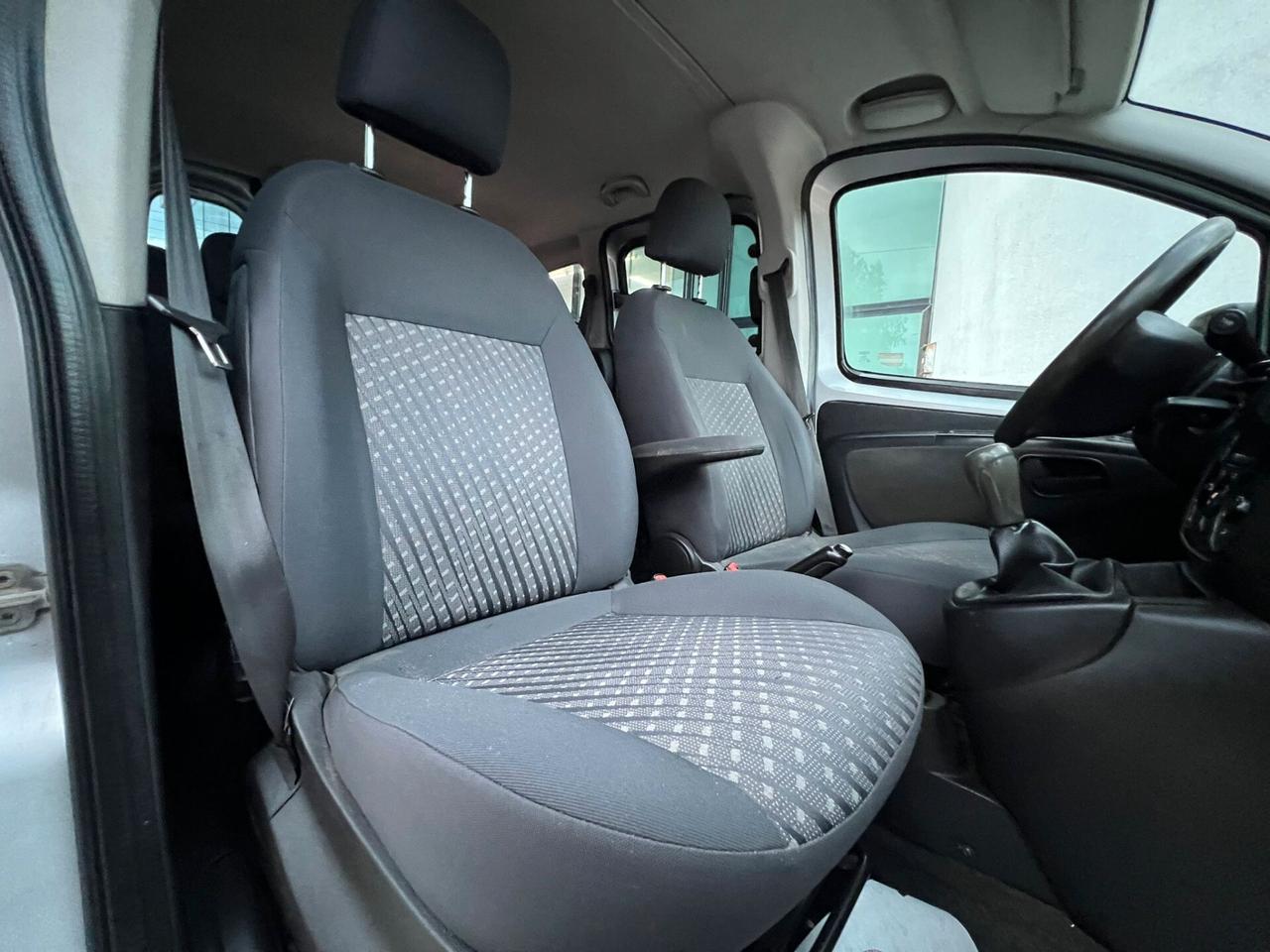 Peugeot Bipper Tepee 1.3 HDi 75 FAP Family